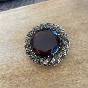 Vintage Gold Tone Twisted Mesh Rope Edge Rhinestone Brooch